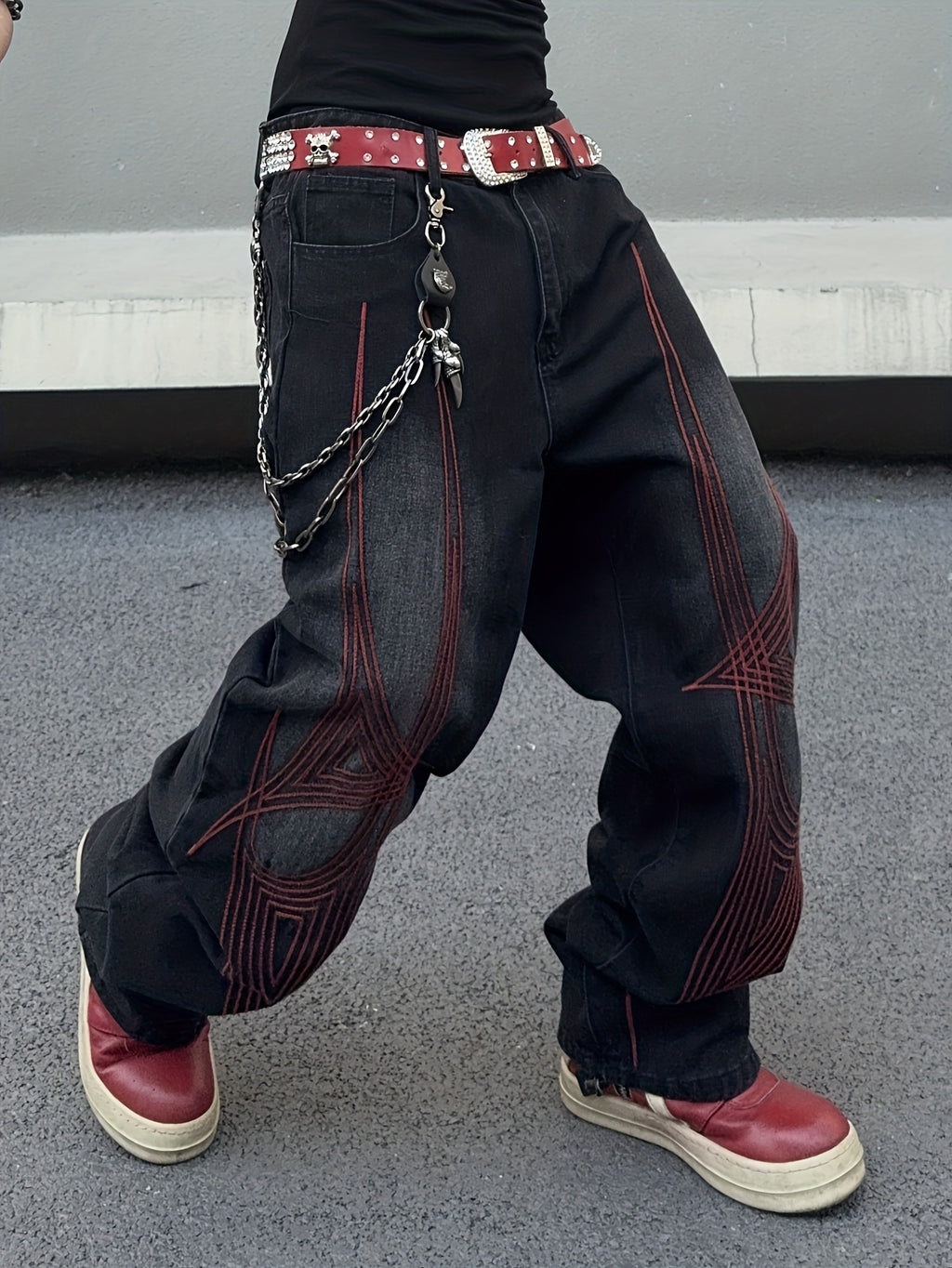 Black & Grey Gradient Red Geometric Embroidery Wide-Leg Denim Jeans